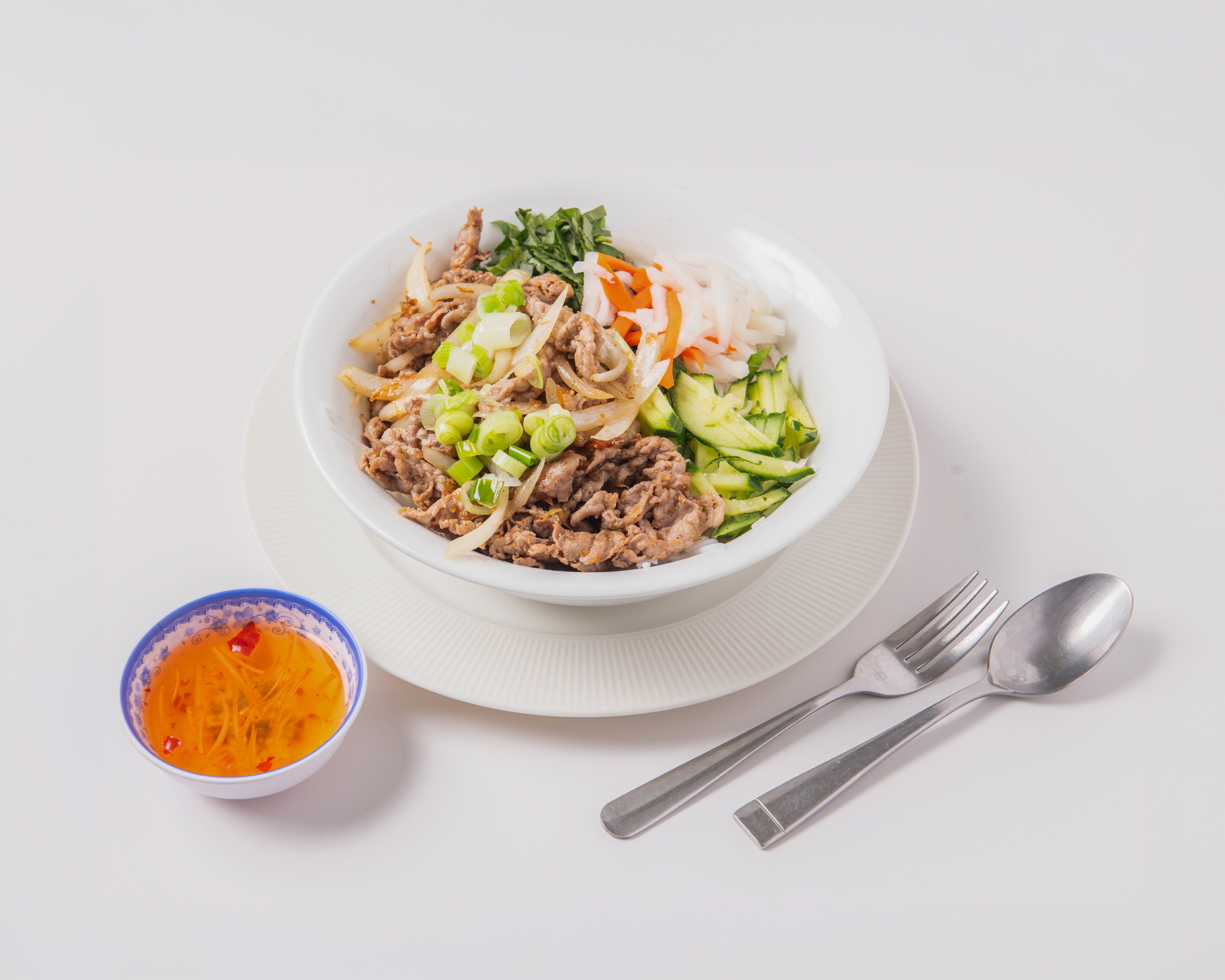 Bún Bò Xào (Bun Bo Xao) - Lemongrass beef with stir-fried vermicelli