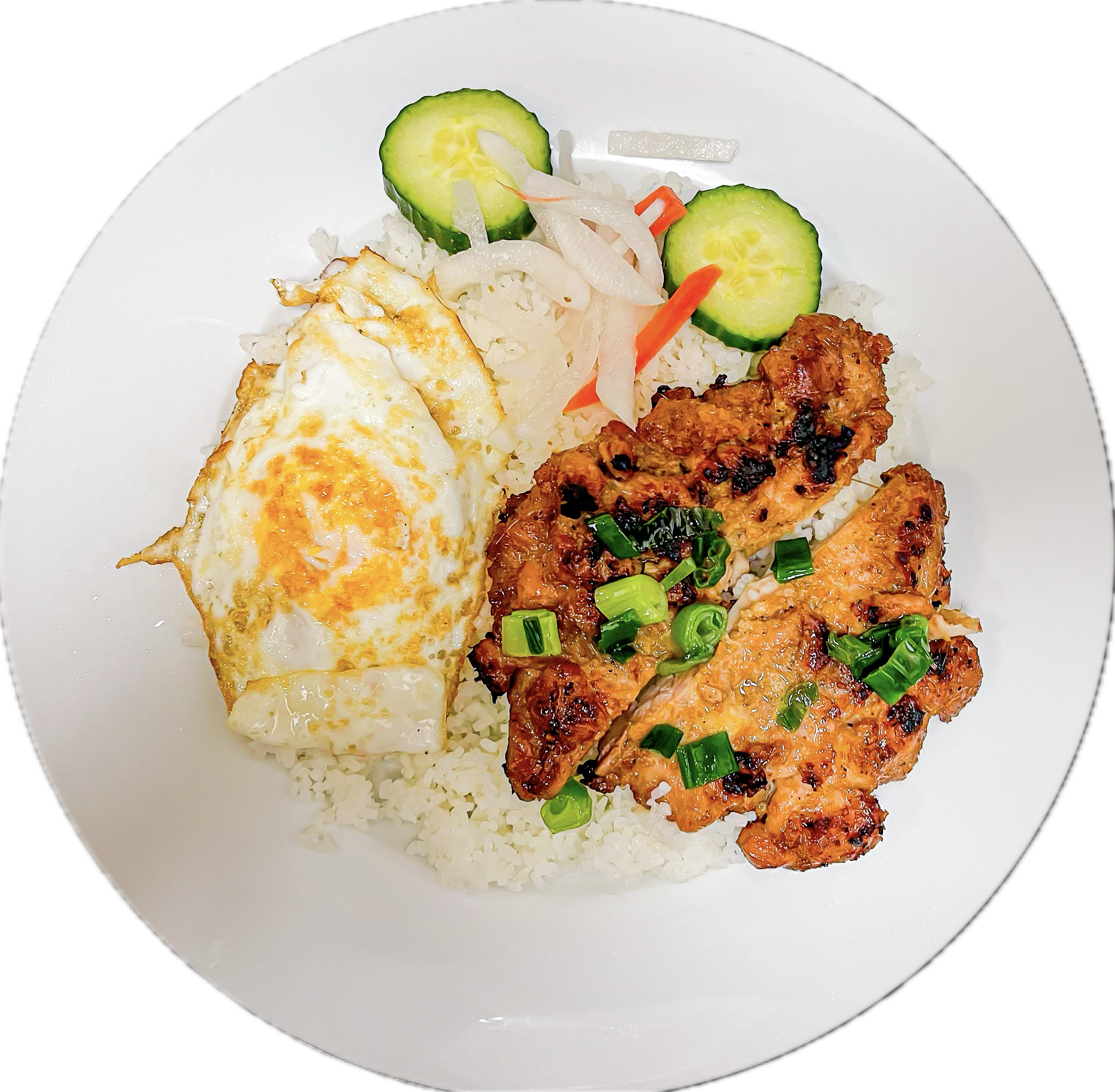 Cơm Tấm Gà Ướp Sả và Trứng (Com Tam Ga Uop Sa va Trung) - Grilled lemongrass chicken with an egg on steamed broken rice