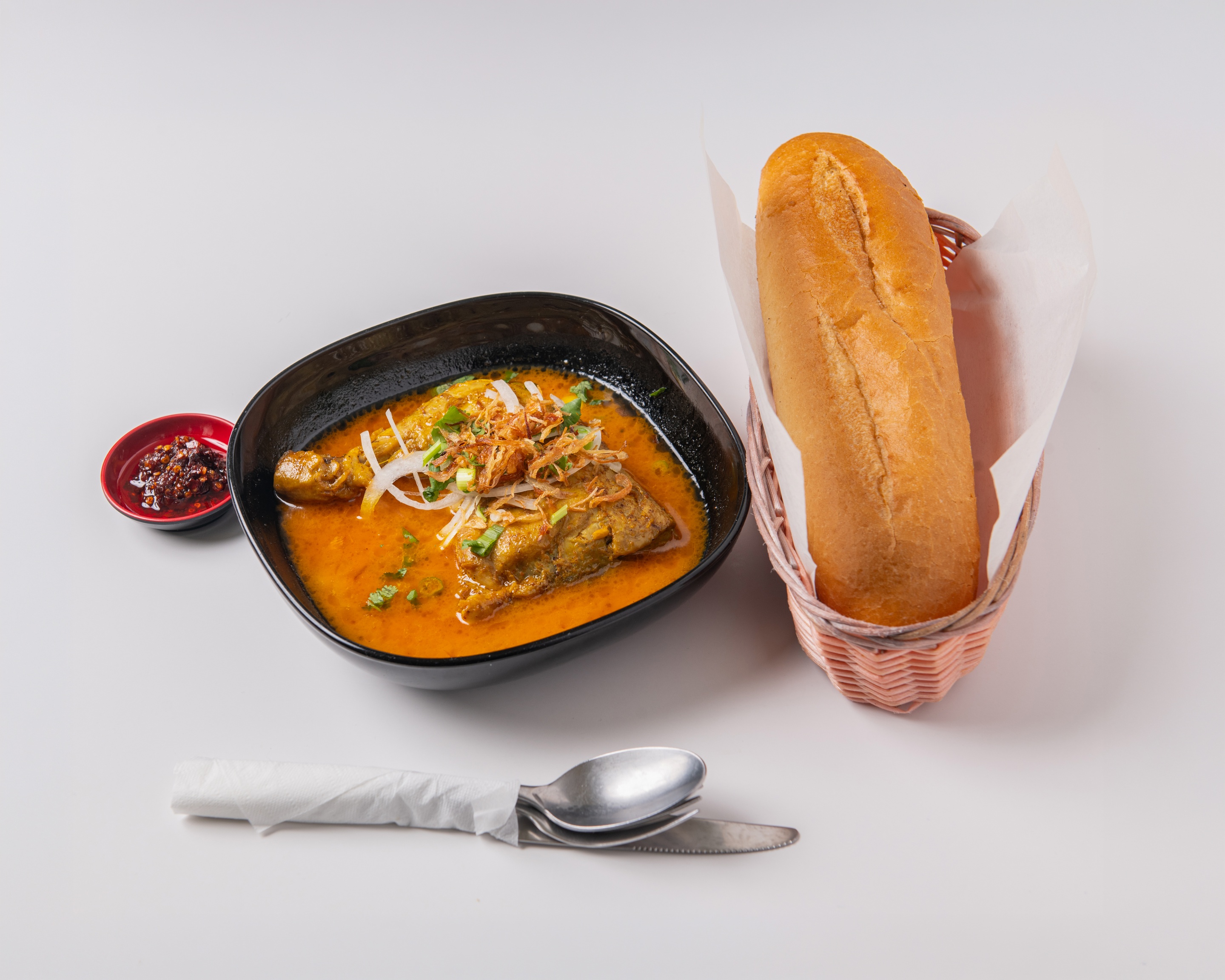 Bánh Mì Cà Ri Gà (Banh Mi Ca Ri Ga) - Curry chicken with French bread